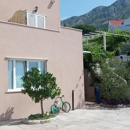 Apartments Karoma Mlini Exterior photo