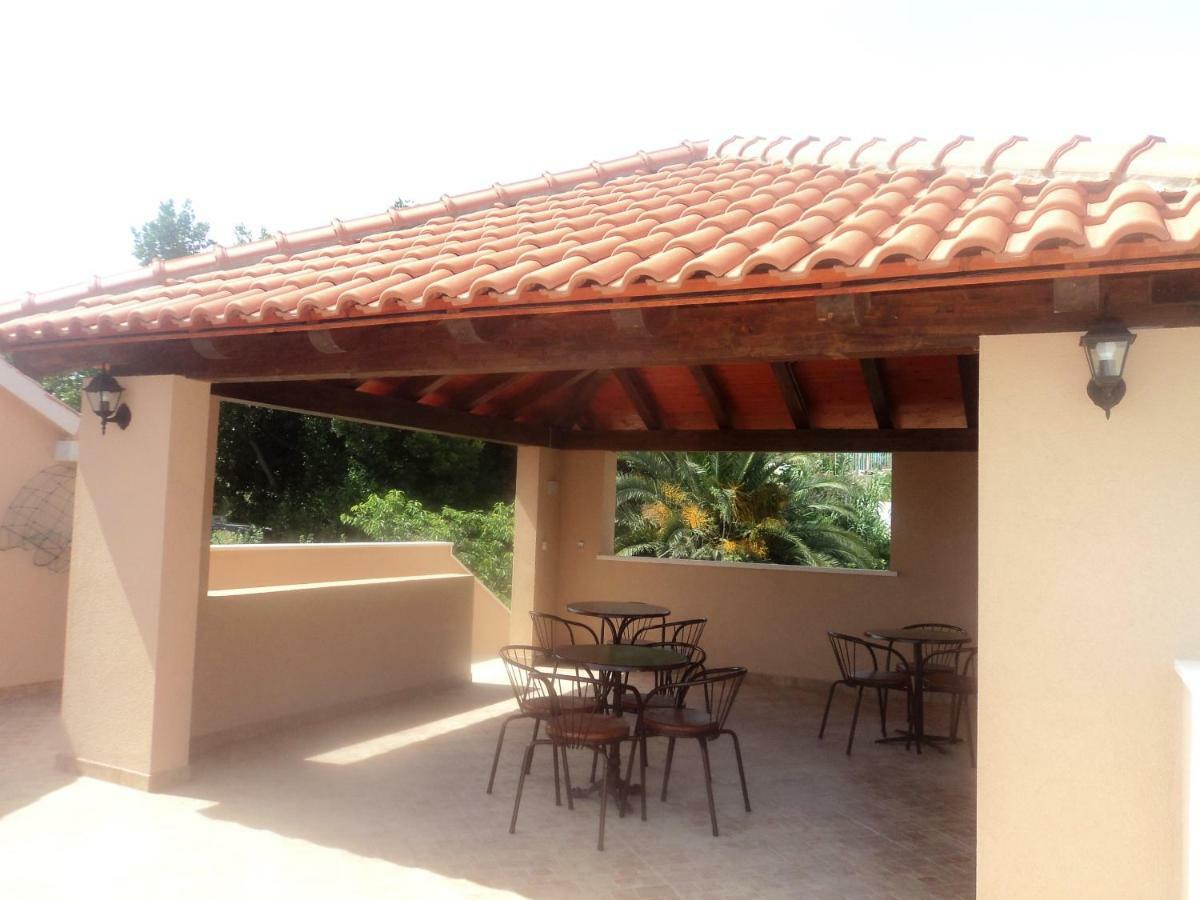 Karoma Apartment